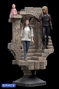 Jareth and Sarah in the Illusionary Maze Statue (Labyrinth)
