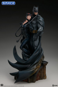 Batman and Catwoman Diorama (DC Comics)