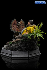 1/10 Scale Dennis Nedry meets the Dilophosaurus Deluxe Art Scale Statue (Jurassic Park)