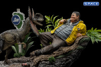 1/10 Scale Dennis Nedry meets the Dilophosaurus Deluxe Art Scale Statue (Jurassic Park)