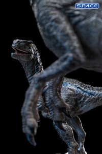 1/10 Scale Blue and Beta Deluxe Art Scale (Jurassic World Dominion)