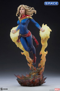 Captain Marvel Premium Format Figure (Marvel)