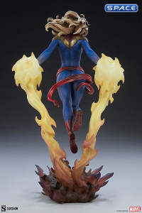 Captain Marvel Premium Format Figure (Marvel)