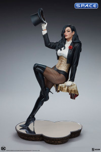 Zatanna Premium Format Figure (DC Comics)