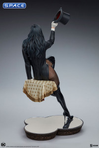 Zatanna Premium Format Figure (DC Comics)