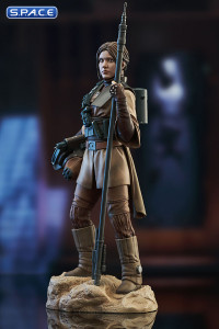 Leia Organa in Boushh Disguise Premier Collection Statue (Star Wars)