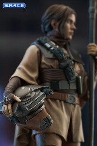 Leia Organa in Boushh Disguise Premier Collection Statue (Star Wars)