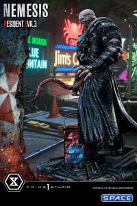 1/4 Scale Nemesis Ultimate Premium Masterline Statue (Resident Evil 3)