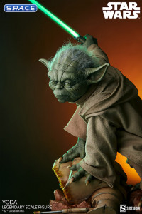 Yoda Legendary Scale Figure (Star Wars)