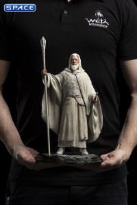 Gandalf the White Statue (Lord of the Rings)