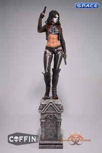 La Muerta Vengeance Statue