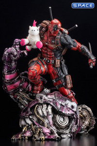 Deadpool Fine Art Statue - Signature Series (Marvel)