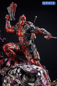 Deadpool Fine Art Statue - Signature Series (Marvel)