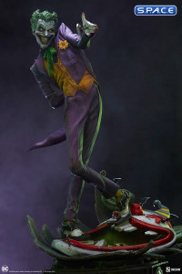 The Joker Premium Format Figure (DC Comics)