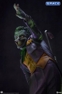 The Joker Premium Format Figure (DC Comics)