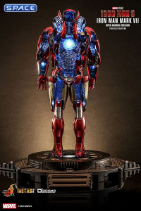 1/6 Scale Iron Man Mark VII Open Armor Version (Iron Man 3)