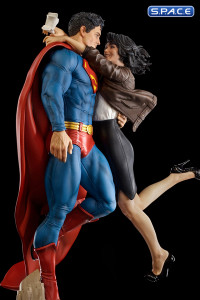 1/6 Scale Superman and Lois Lane Diorama (DC Comics)