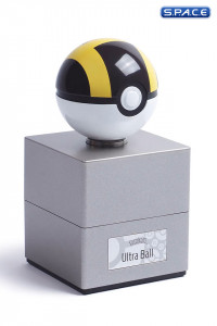 1:1 Ultra Ball Life-Size Electronic Replica (Pokemon)
