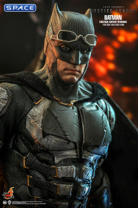 1/6 Scale Batman Tactical Batsuit Version TV Masterpiece TMS085 (Zack Snyders Justice League)