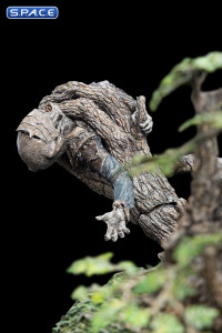 Leaflock the Ent Statue (Lord of the Rings)