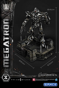 Megatron Museum Masterline Statue (Transformers)