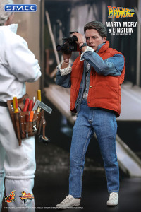 1/6 Scale Marty McFly & Einstein Movie Masterpiece Set MMS573 (Back to the Future)