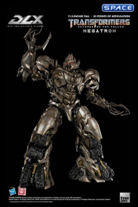 Megatron DLX Scale Collectible Figure (Transformers: Revenge of the Fallen)