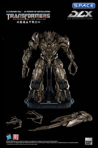 Megatron DLX Scale Collectible Figure (Transformers: Revenge of the Fallen)