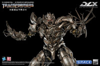 Megatron DLX Scale Collectible Figure (Transformers: Revenge of the Fallen)