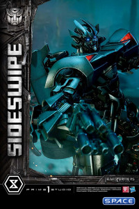 Sideswipe Museum Masterline Statue (Transformers: Dark of the Moon)