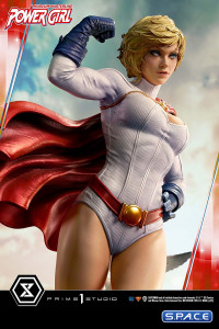 1/3 Scale Power Girl Museum Masterline Statue (DC Comics)