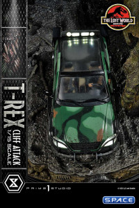 1/15 Scale T-Rex Cliff Attack Legacy Museum Collection Statue - Bonus Version (The Lost World: Jurassic Park)