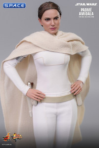 1/6 Scale Padme Amidala Movie Masterpiece MMS678 (Star Wars)