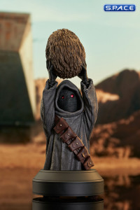 Offworld Jawa with Mudhorn Egg Bust (The Mandalorian)