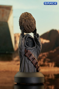 Offworld Jawa with Mudhorn Egg Bust (The Mandalorian)