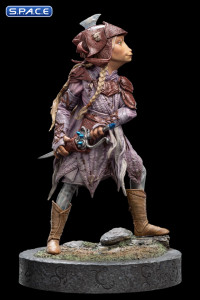 Tavra the Gelfling Statue (The Dark Crystal: Age of Resistance)