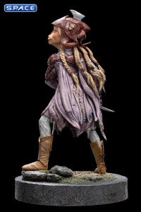 Tavra the Gelfling Statue (The Dark Crystal: Age of Resistance)