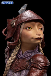 Tavra the Gelfling Statue (The Dark Crystal: Age of Resistance)