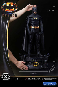 1/3 Scale Batman Ultimate Museum Masterline Statue (Batman)