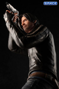 1/6 Scale Leon S. Kennedy ARTFX PVC Statue (Resident Evil: Vendetta)