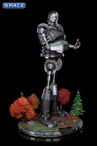 1/20 Scale Iron Giant and Hogarth Hughes Demi Scale Statue (The Iron Giant)