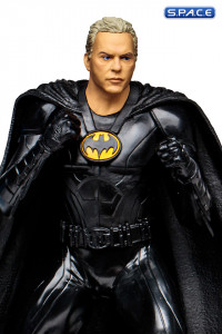 Unmasked Batman Multiverse PVC Statue - Gold Label Collection (The Flash)