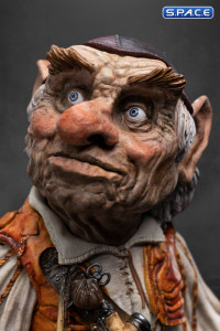 Hoggle Statue (Labyrinth)