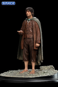 Frodo Baggins Ringbearer Statue (Lord of the Rings)