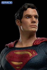 Superman Statue (Zack Snyders Justice League)