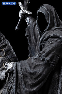 1/10 Scale Nazgul on Horse Deluxe Art Scale Statue (Lord of the Rings)