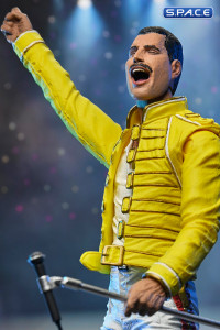 Freddie Mercury - Yellow Jacket Version (Queen)