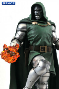 Doctor Doom Marvel Gallery PVC Statue (Marvel)