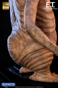 1:1 E.T. Life-Size Maquette (E.T. - The Extra-Terrestrial)