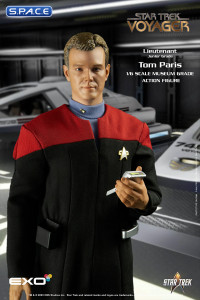 1/6 Scale Lieutenant Junior Grade Tom Paris (Star Trek: Voyager)